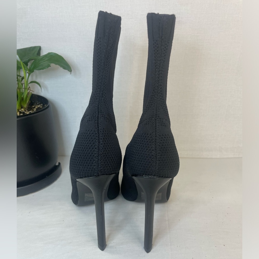 Steve Madden Discreet Boot in Black, Size 7M - Picture 4 of 14